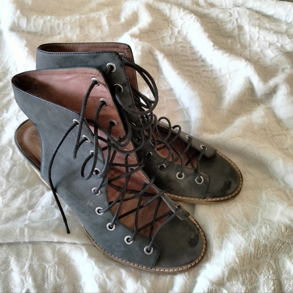 Free People Shoes collab with Jeffrey Campbell - Picture 5 of 12